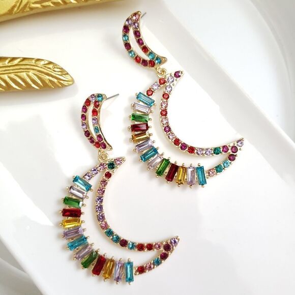 New! Zara Half Moon Bay Earrings - Picture 1 of 10